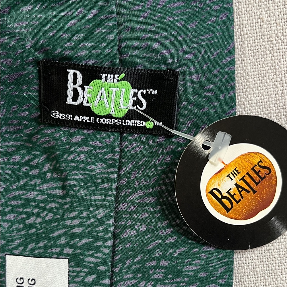 The Beetles “Good Morning” Tie - Picture 4 of 4